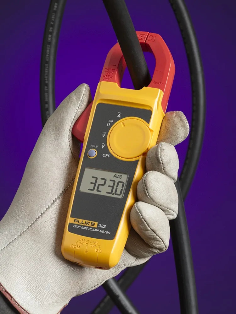 Fluke 323 Clamp Meter For Commercial/Residential Electricians, Measures AC Current To 400 A,Measures AC/DC Voltage To 600 V, Resistance And Continuity, Includes 2 Year Warranty And Soft Carrying Case