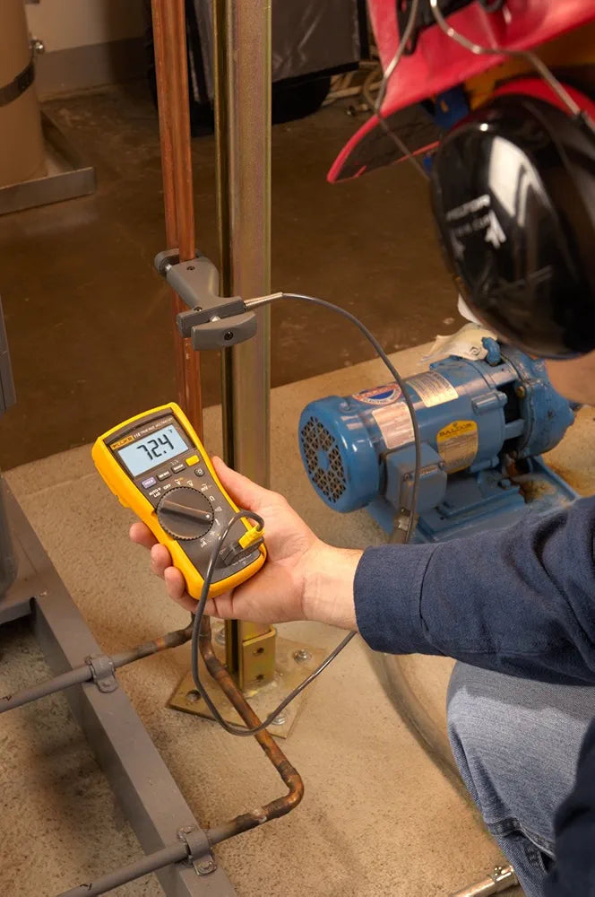 Fluke 116/323 KIT Multimeter and Clamp Meter HVAC Combo Kit, AC/DC Voltage, AC Current 400 A, Microamps To Test Flame Sensors, Includes Temp Probe, Test Leads, TPAK And Carrying Case