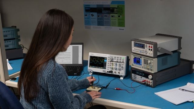 TBS1000C 2 Channel Digital Storage Oscilloscope
